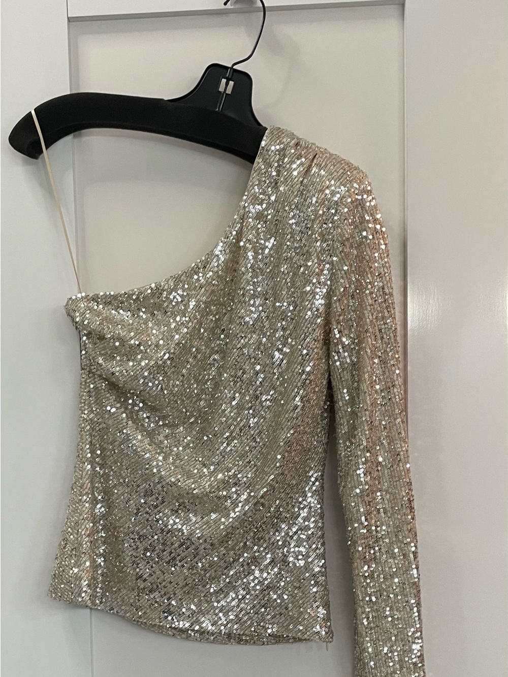 Trina Turk Silver Sequin One-Shoulder Long-Sleeve Dress